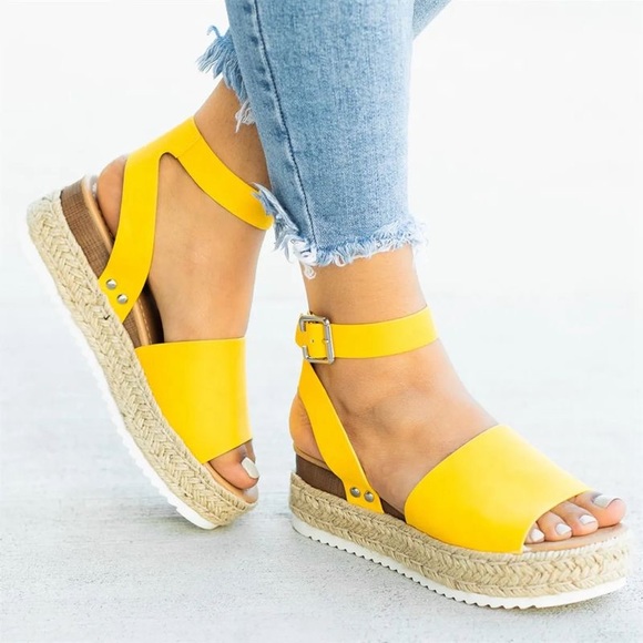 Fun In The Sun Summer Wedge- Half Off! - Picture 1 of 1